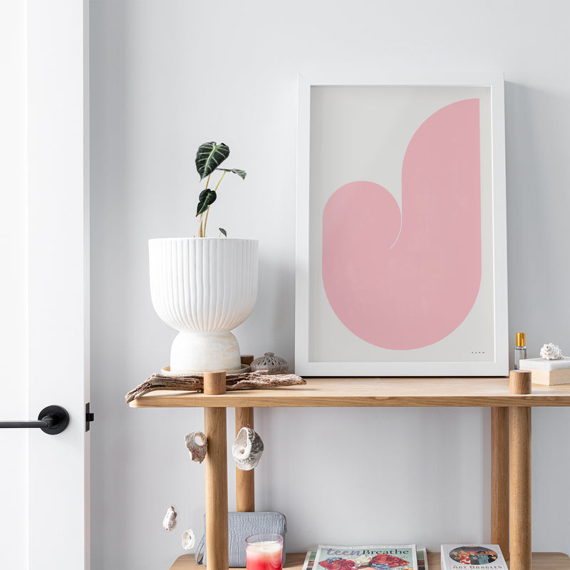Suhm art print alphabet J pink minimalist
